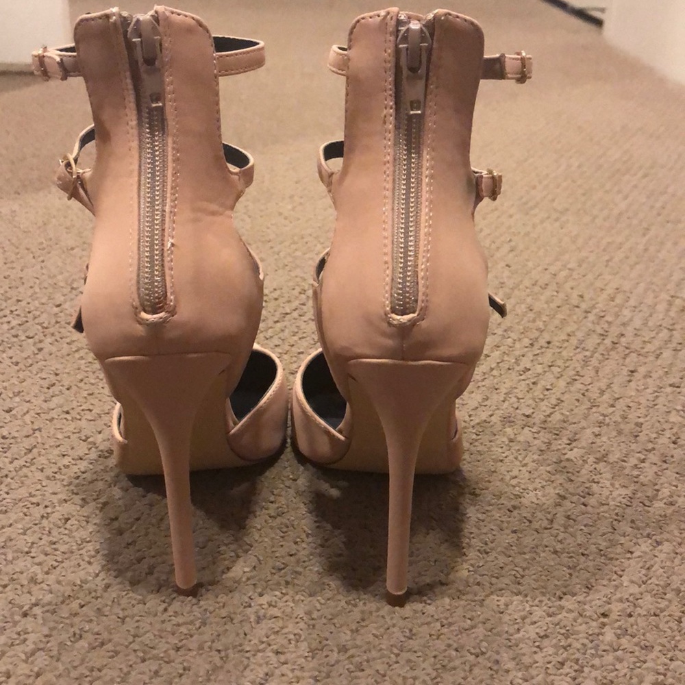 Sweet greetings nude nubuck caged pumps - Picture 3 of 4
